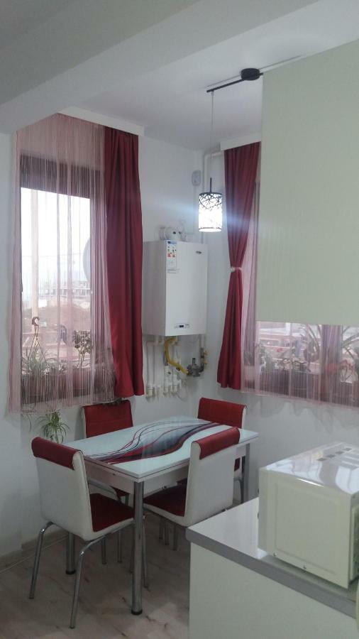 Apartament One Kazeboo Năvodari Esterno foto