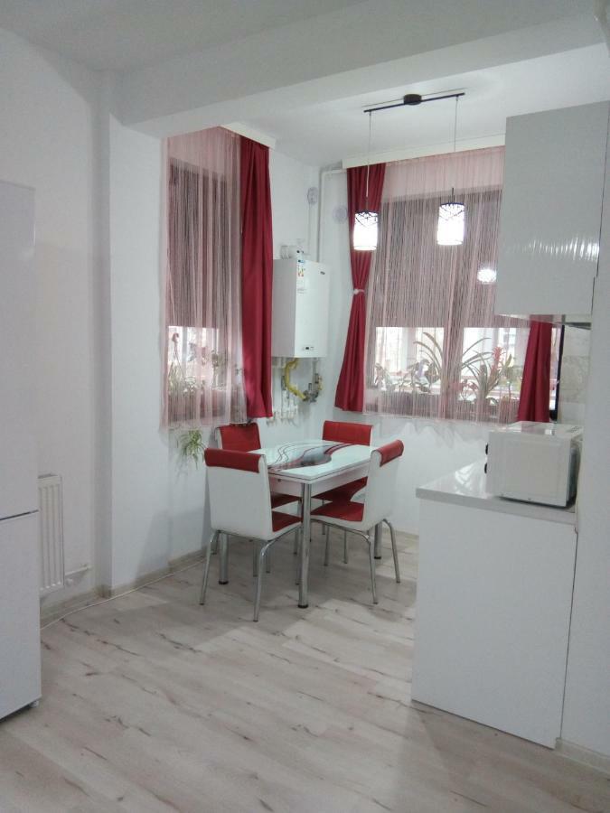 Apartament One Kazeboo Năvodari Esterno foto