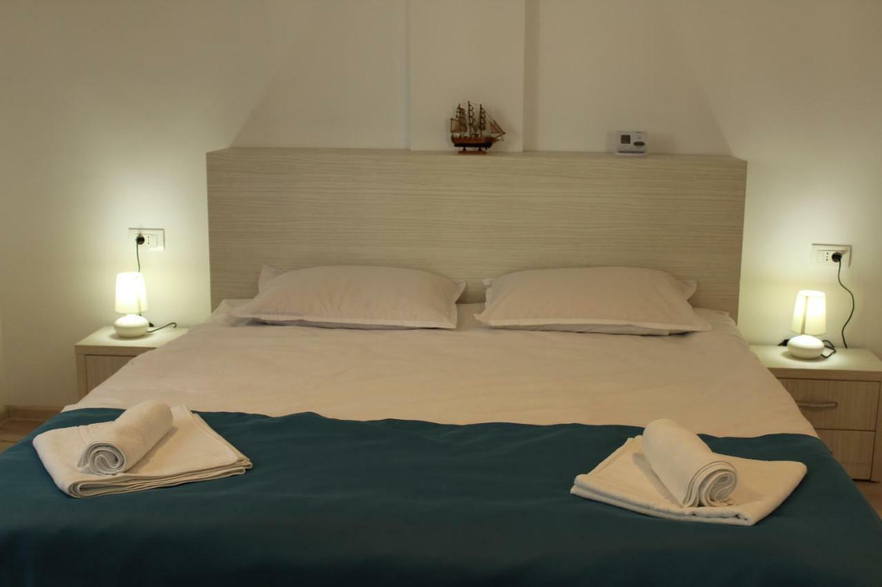 Apartament One Kazeboo Năvodari Esterno foto